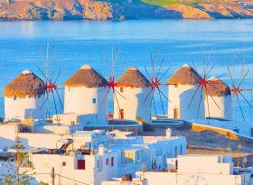 Grandi Viaggi Offerte: Atene, Mykonos e Santorini in aereo, Grecia da 721€