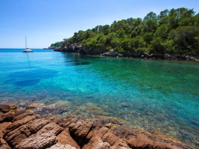 Pacchetto Ibiza città Mezza Pensione da 210€